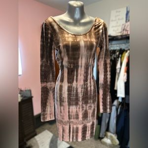 Pink brown tie dye, true to size